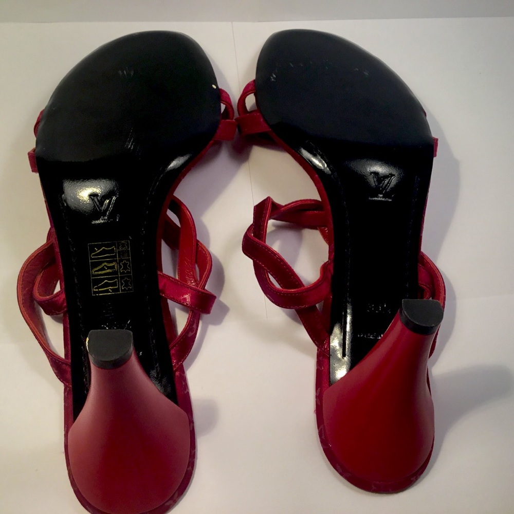Louis Vuitton Red Monogram Sandal Size 39.5 - Picture 3 of 4